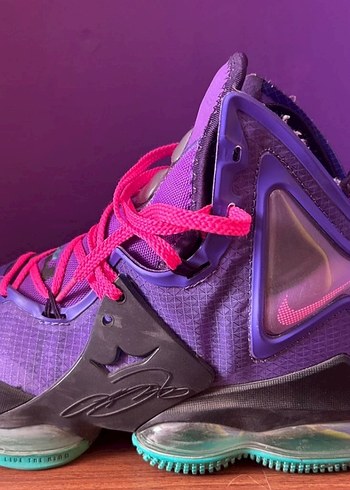 38 Beden mor Renk Nike LeBron Basketbol Ayakkabısı
