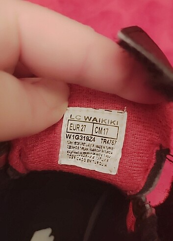 27 Beden Örümcek adamli çocuk botu