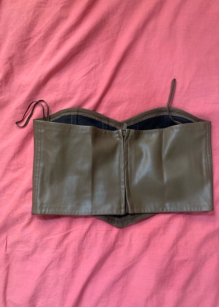 Stradivarius Deri crop top - Görsel 2