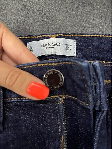 Mango jean