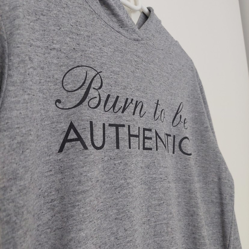 Gri Kapüşonlu Uzun Kollu Sweatshirt - Görsel 2