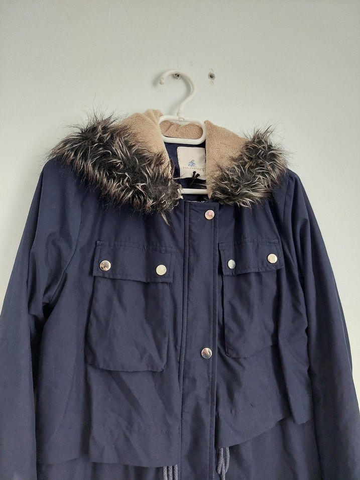 kapüşonlu lacivert uzun kışlık mont - Görsel 2