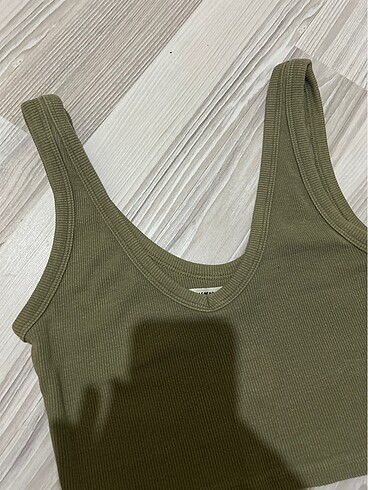 Pull and Bear kısa crop