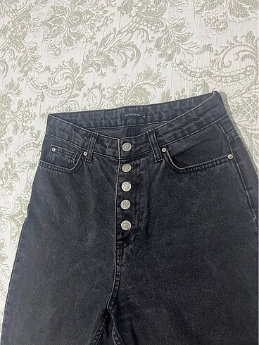 Siyah MOM JEAN