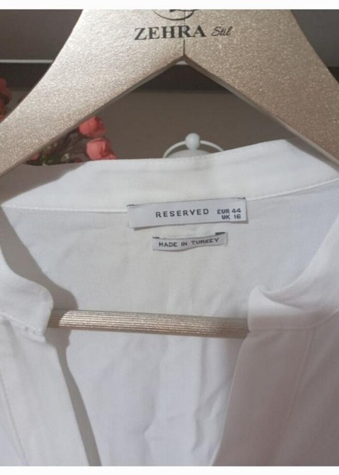 Şık bir buluz-gomlek - Görsel 2