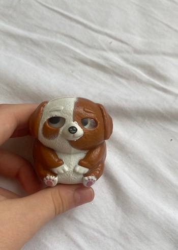 Pastel Kahverengi Köpek Figürü