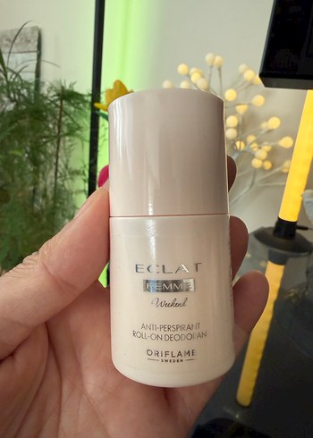 Oriflame Eclat Femme Roll-On Deodorant - Görsel 5