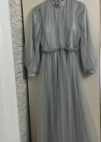 Gri Uzun Kollu Drapeli Kadın Abiye Elbise - Görsel 2