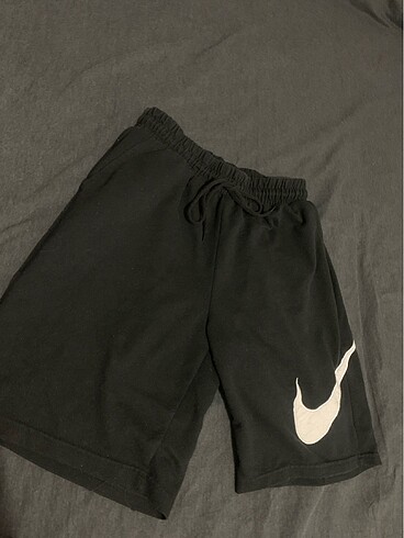 s Beden nike şort