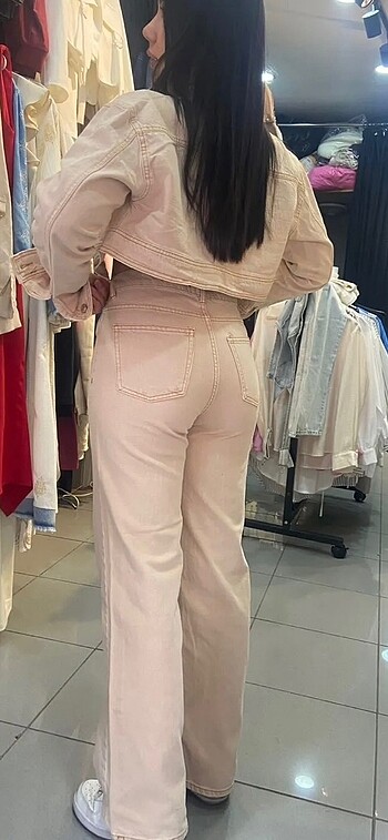 s Beden prettylittlething takım