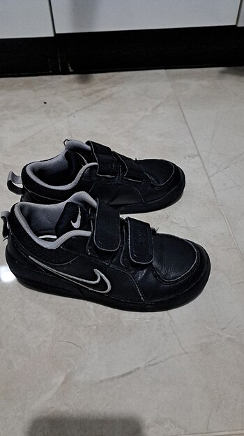 Nike Spor ayakkabı 
