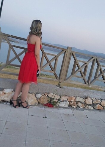 Gece elbisesi