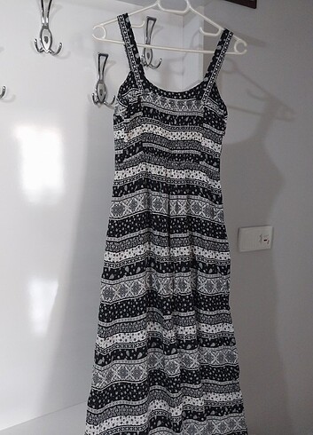 36 Beden siyah Renk LC WAIKIKI ELBİSE