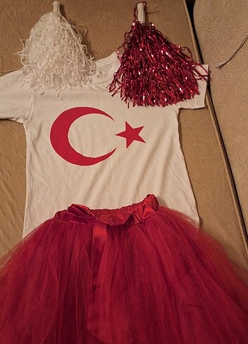 Ürün temiz 2 kez giyildi