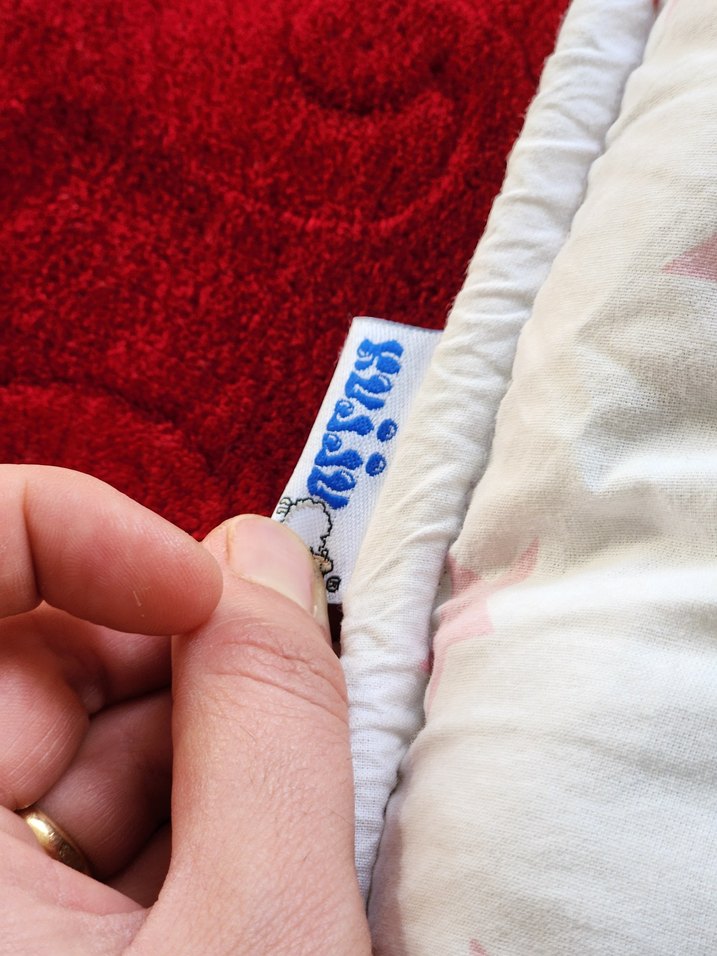 Çok Renkli Bulut Desenli Bebek Uyku Minderi - Görsel 2