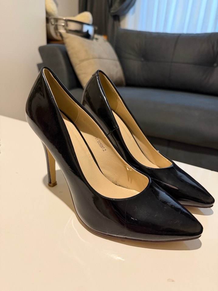 Kadın Siyah Rugan Stiletto Topuklu Ayakkabı - Görsel 3