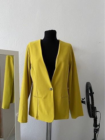 Bershka Neon sarı ceket