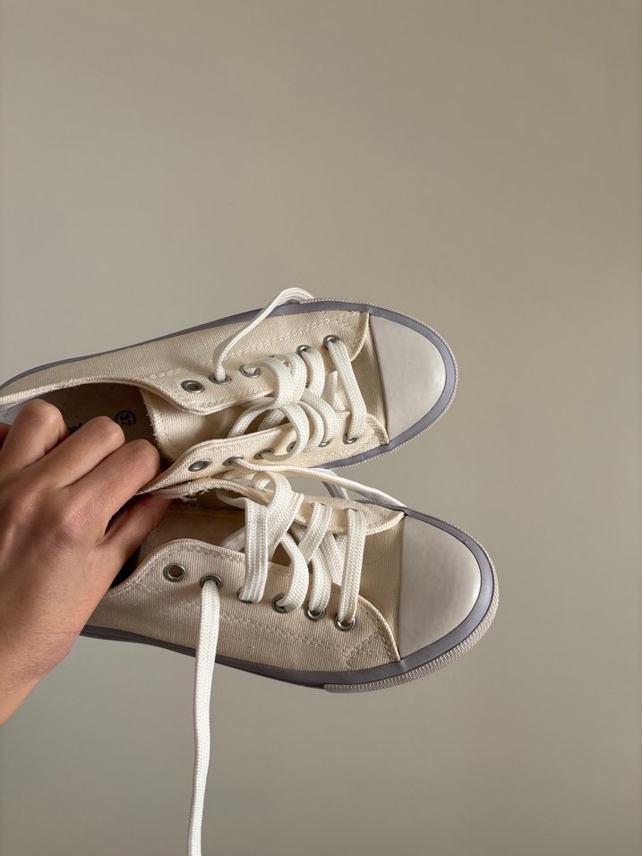 Renkli converse ayakkabı - Görsel 2