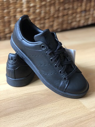 37 Beden 37 1/3 Adidas Stan Smith