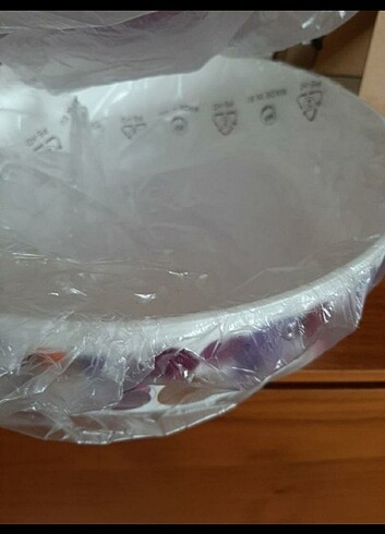 Tupperware 2.5lt sıfır ürün saklama kabi