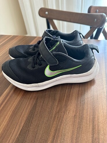 Nike erkek çocuk ayakkabı