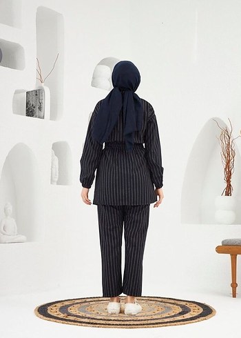 Kemerli Siyah Zebra Desenli Kadın Takım - Görsel 3