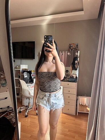 stradivarius leopar crop