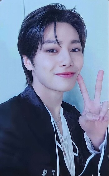 Jeongin pc