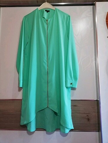Ghisa Tunik