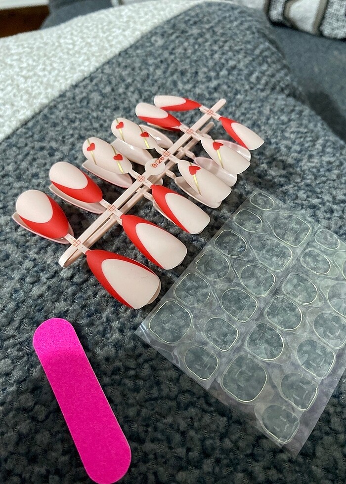 24 lü TAKMA TIRNAK SETİ - Görsel 2