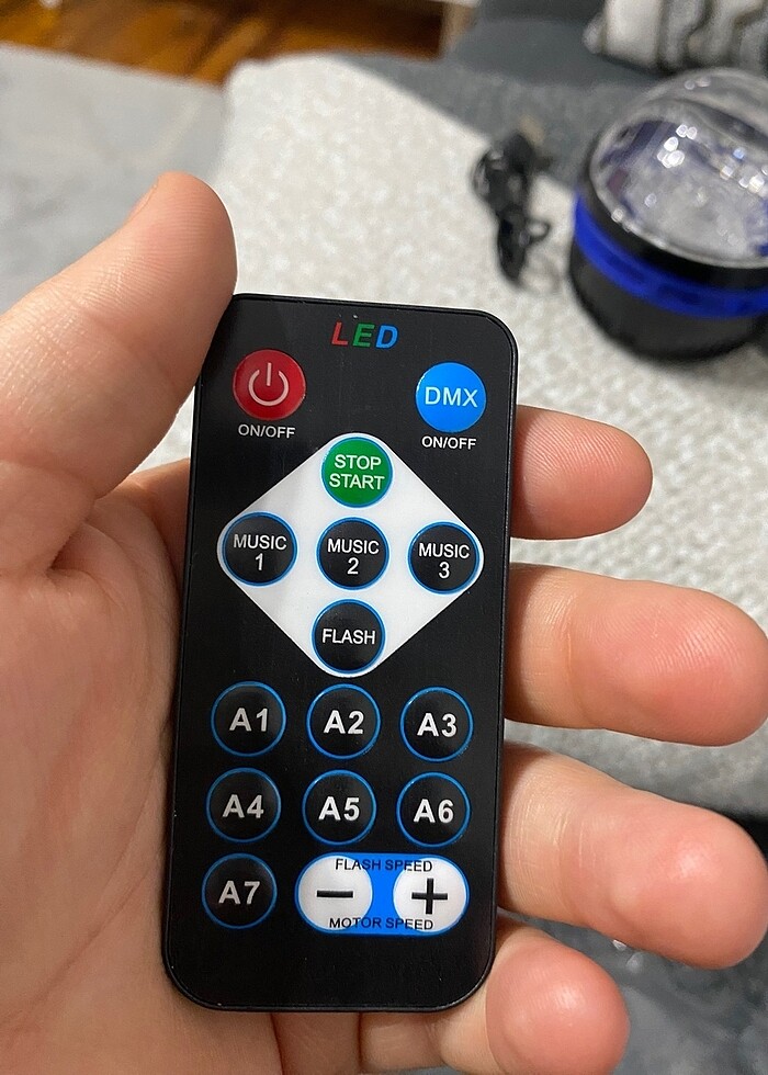 Uzaktan kumandalı ışıklı gece lambası - Görsel 2