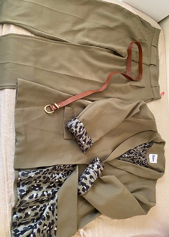 Kahverengi Kuşaklı Uzun Kadın Blazer - Görsel 2