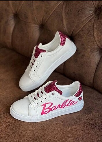 Barbie spor ayakkabı 
