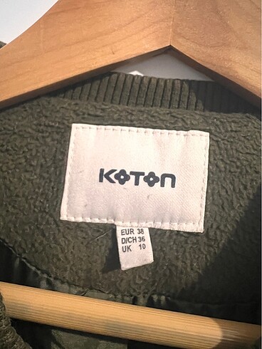 Koton Haki Trenç/Mont