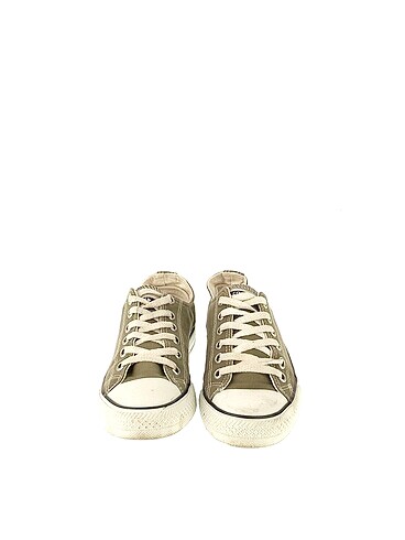 38 Beden Converse Spor Ayakkabı %70 İndirimli.