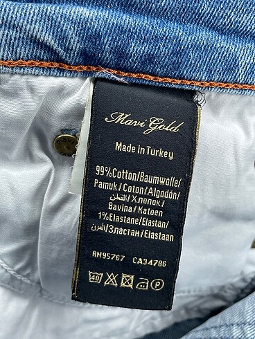28 Beden çeşitli Renk Mavi Jeans Jean / Kot %70 İndirimli.