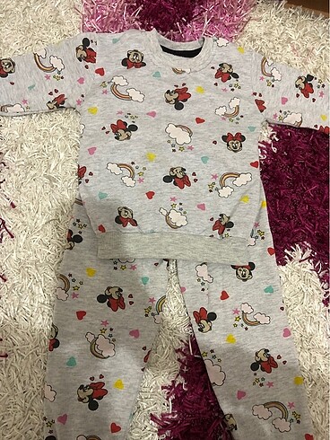 Mickey mouse 4 yaş kız çocuk pijama