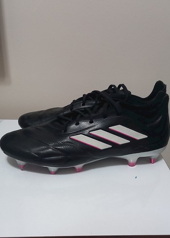 Adidas Krampon 45 numara tam profesyonel