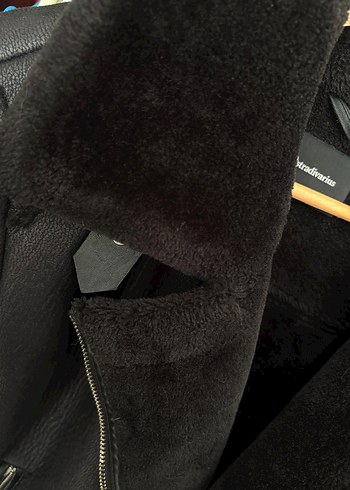 Kürk Detaylı Siyah Deri Biker Ceket - Görsel 4