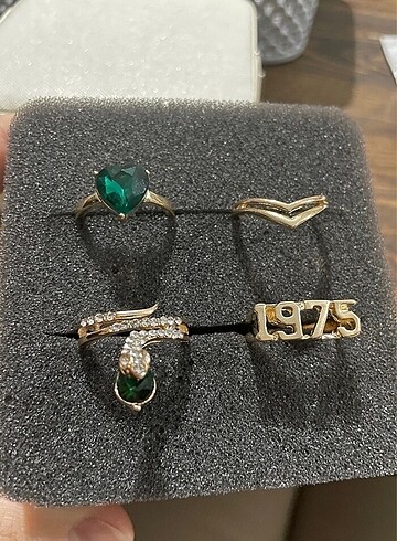 Accessorize 1975 zümrüt yılan set