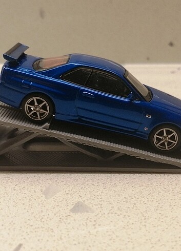 Mini GT R34