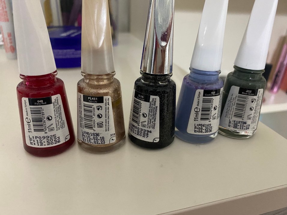 Flormar Parlak Çok Renkli Oje - Görsel 2