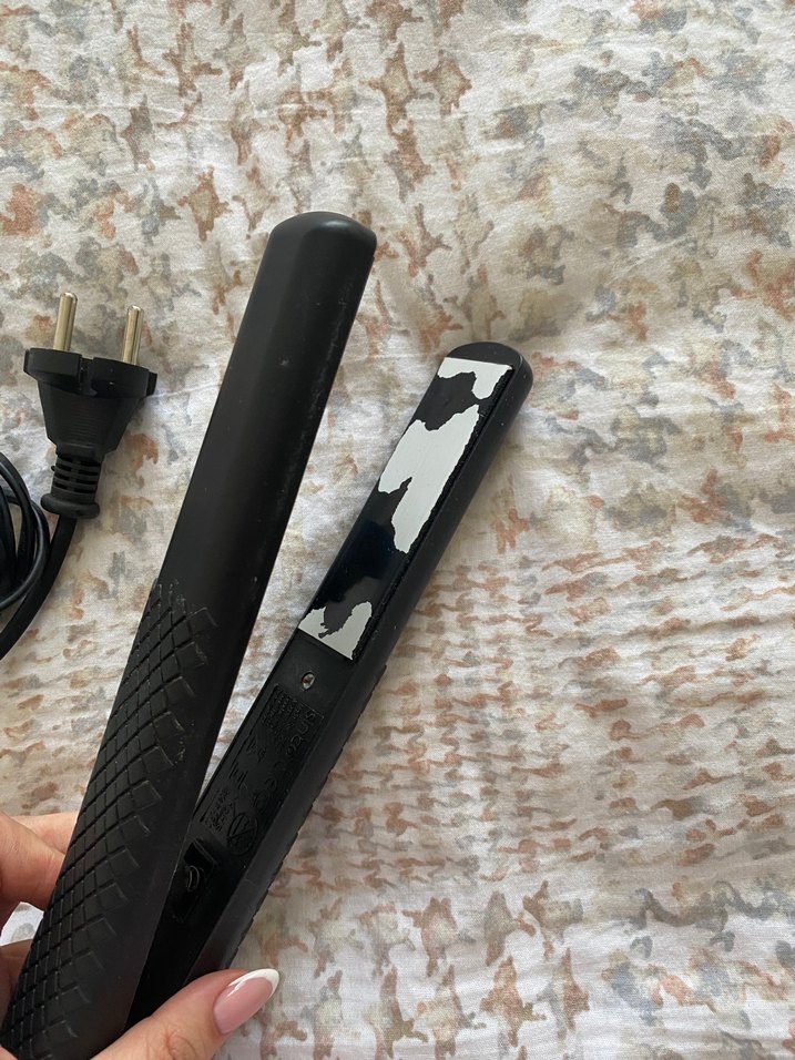 Siyah Sinbo Saç Düzleştirici - Görsel 3