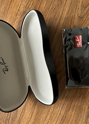 Ray-Ban  Siyah Gözlük Kılıfı - Görsel 2