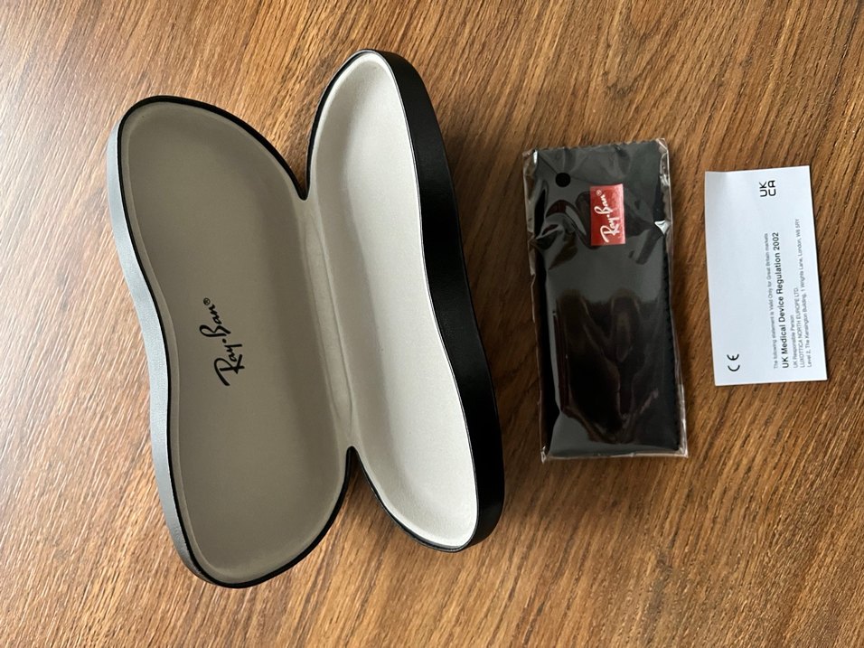 Ray-Ban  Siyah Gözlük Kılıfı - Görsel 2