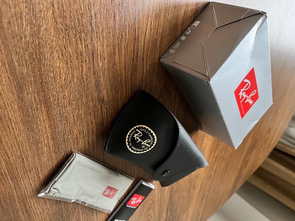 Ray-Ban Siyah Gözlük Kabı - Görsel 2