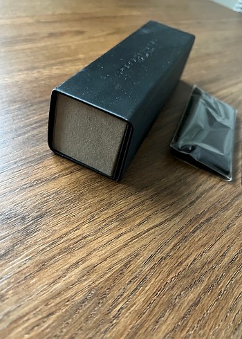 Siyah Porsche Design gözlük kabı - Görsel 4