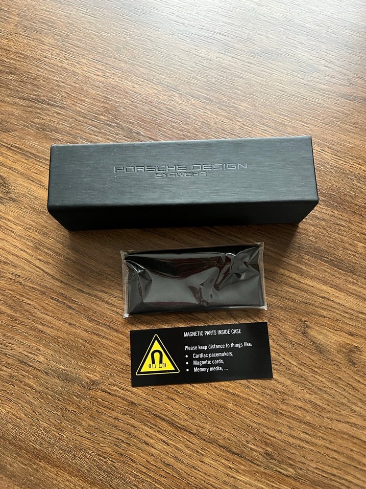 Siyah Porsche Design gözlük kabı - Görsel 2