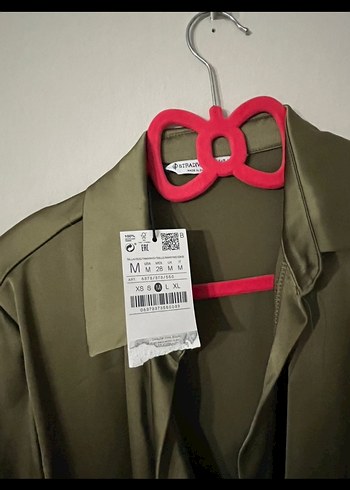 Stradivarius Saten Kumaşlı Haki Uzun Kollu Kadın Elbise