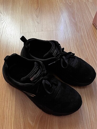 Skechers Kadın Sneaker